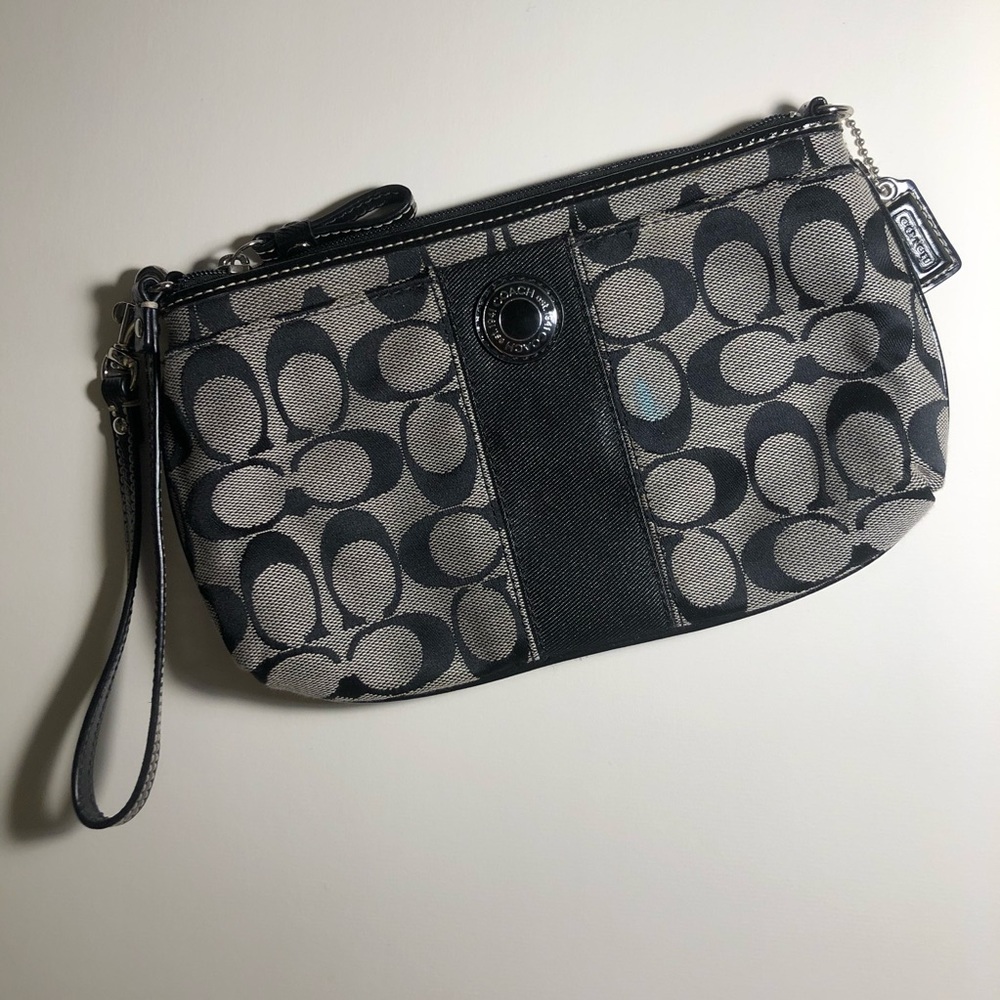 Coach Wristlet Handbag Wallet